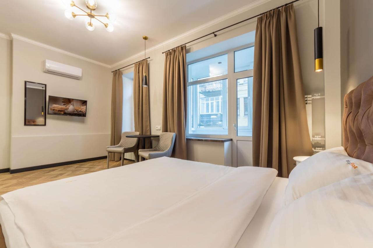 Design Apartment On Mykhailivskyi Ln. 4 Kiew Exterior foto